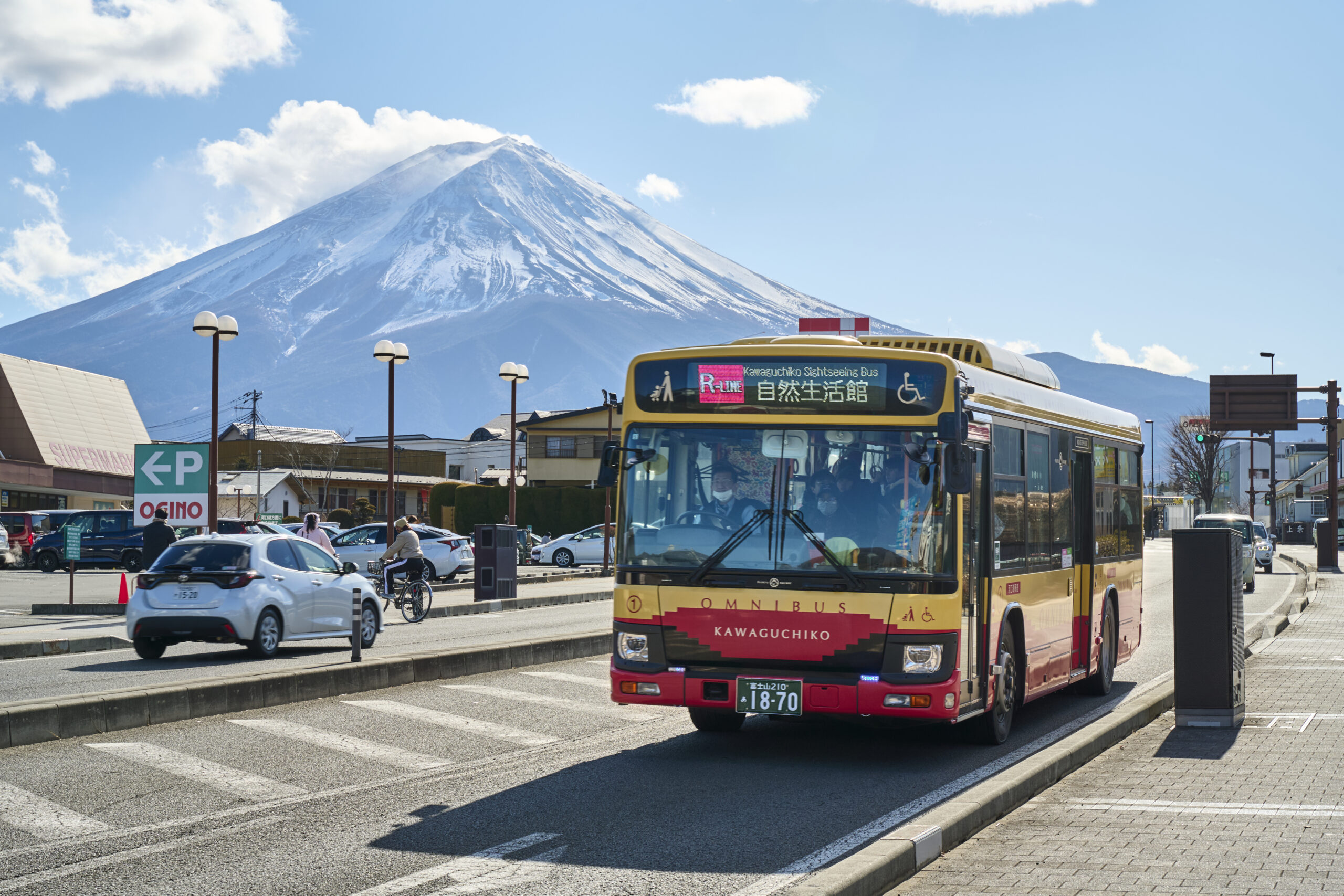 土地の魅力を味わいつくすバスの旅