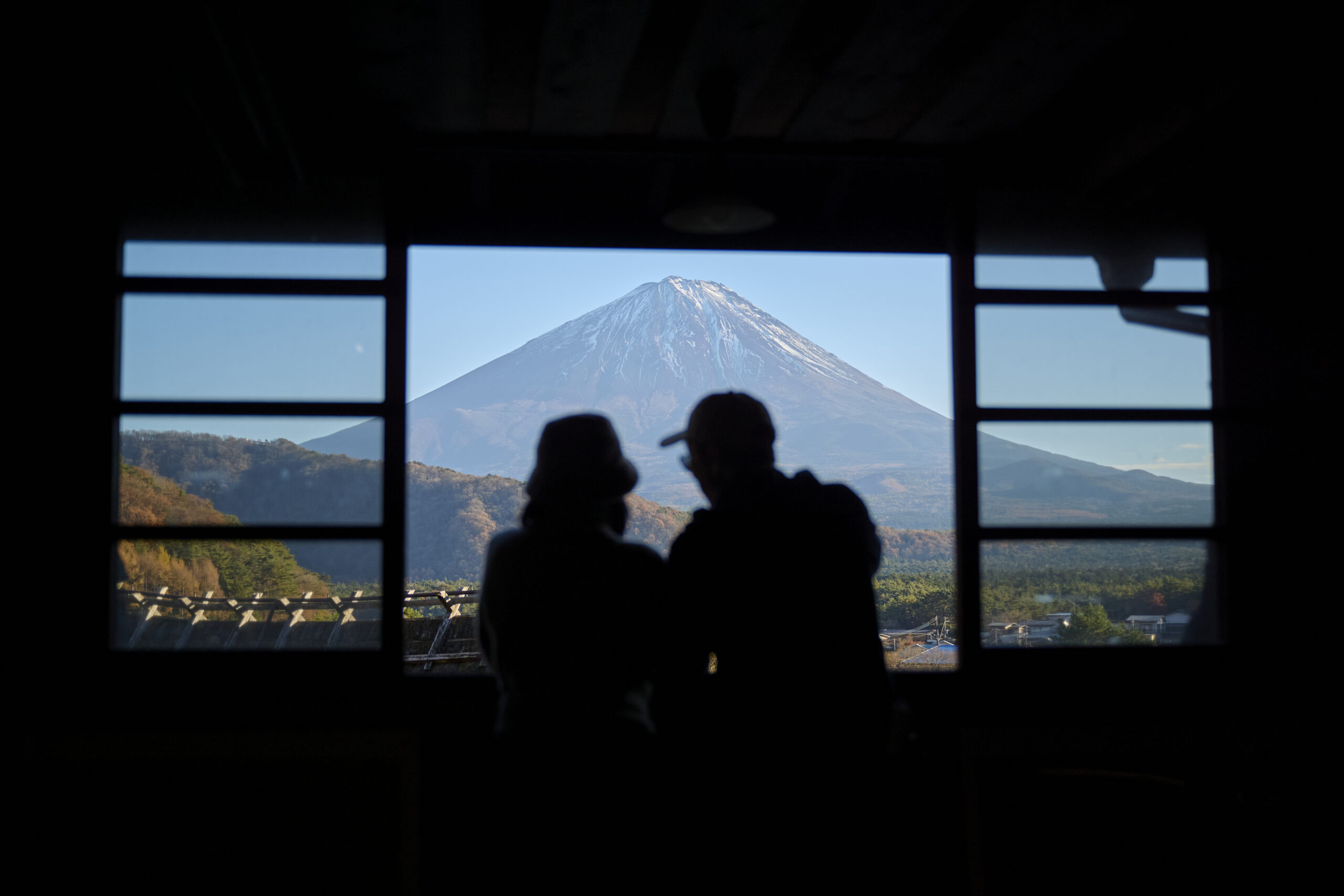 富士山と日本の原風景「西湖　西湖いやしの里 根場」